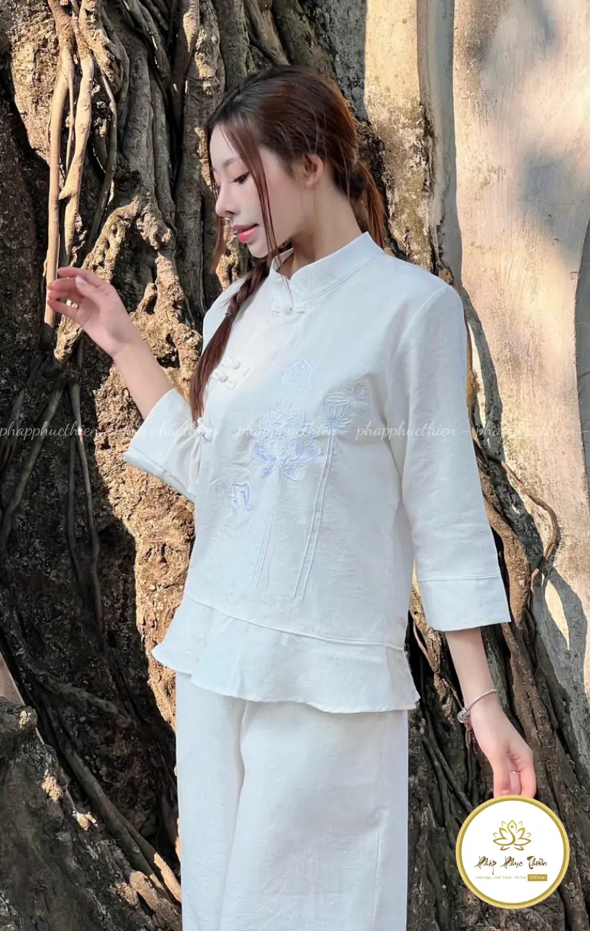 Đồ Lam Liên Hoa Sen Màu Trắng