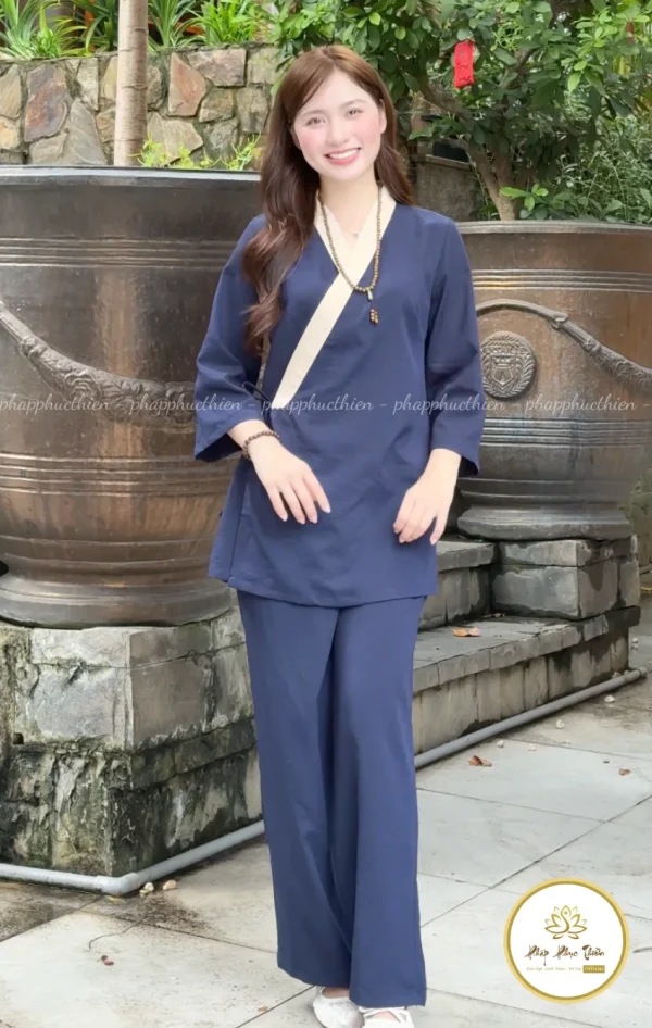 Đồ Lam Nhật Nữ Vạt Xéo Màu Xanh Coban
